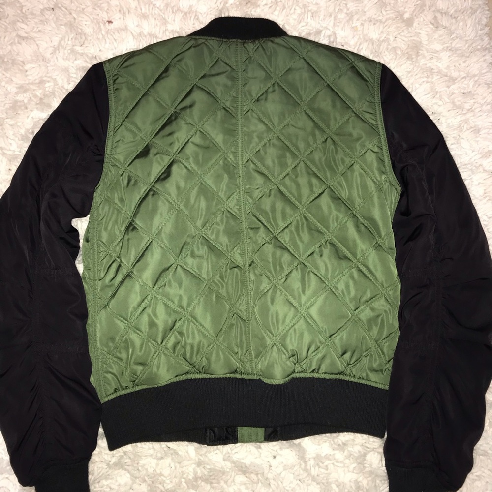 Puffer Jacket - Picture 7 of 8